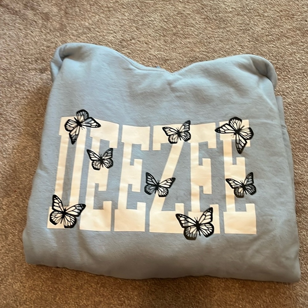 DEEZEE butterfly baby blue hoodie